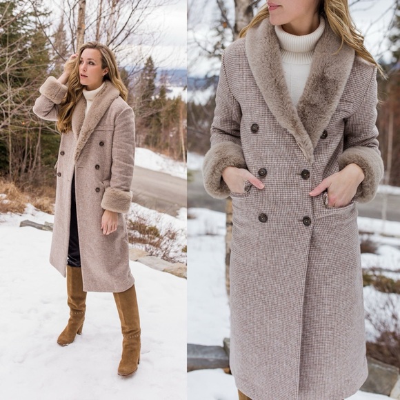 Reformation Jackets & Blazers - Reformation Lester Faux Fur Trim Button Wool Coat